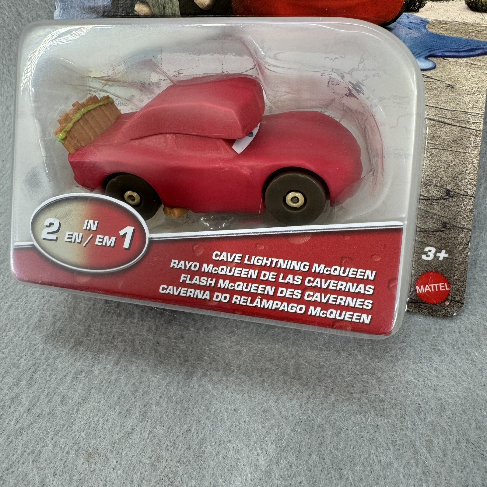 NEW Disney Pixar Cars On The Road “Cave Lightning McQueen” Color Changers 1:55