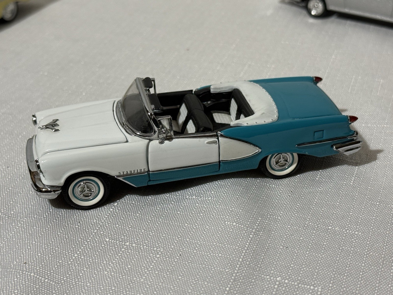 Lot of 8 Mixed 1/43 Convertible’s GTO Olds Cobra Impala Ford Cadillac Married
