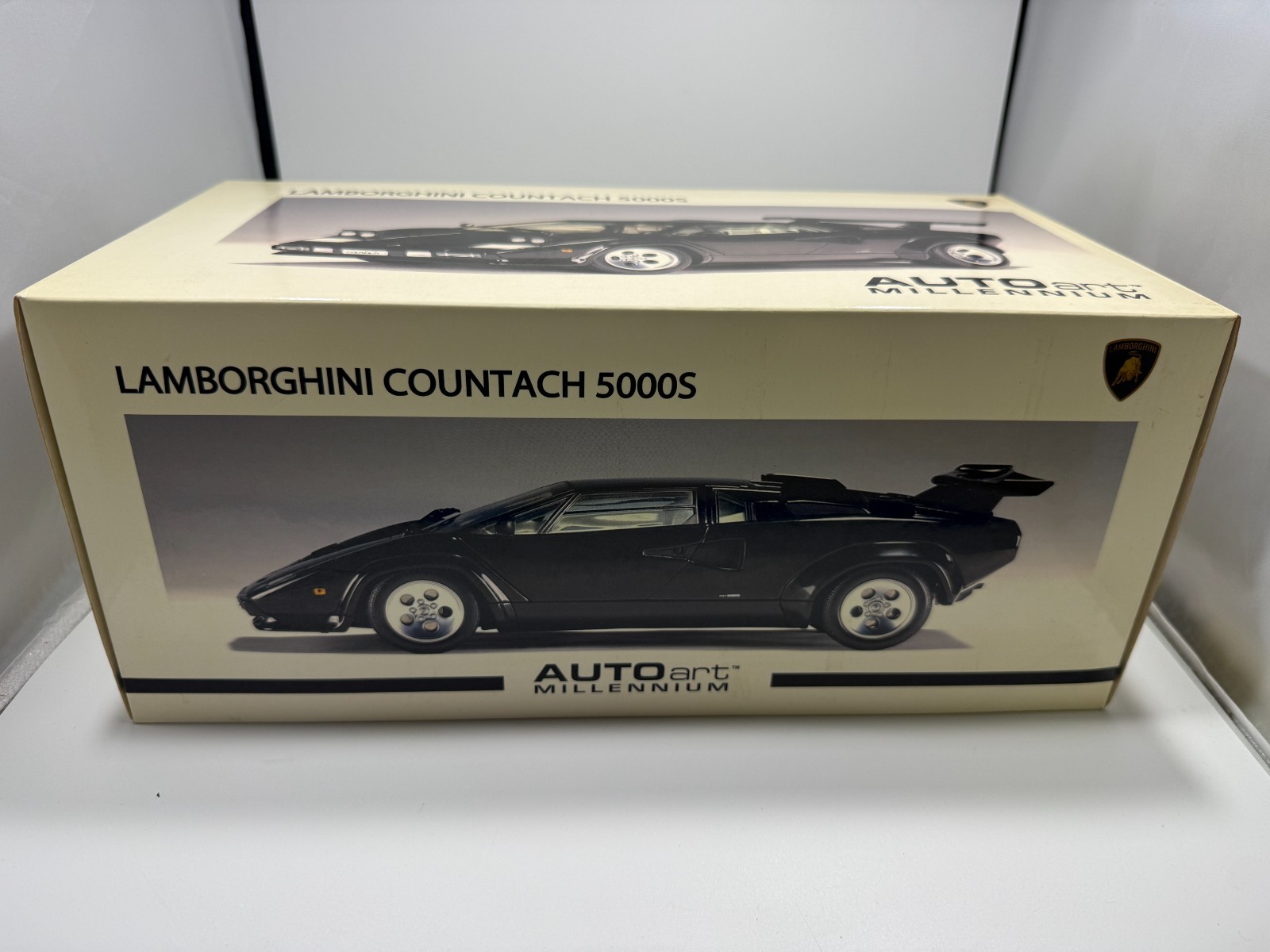 1/18 AUTOart Lamborghini Countach 5000S 74533 Rare! MINOR ISSUES READ US Seller
