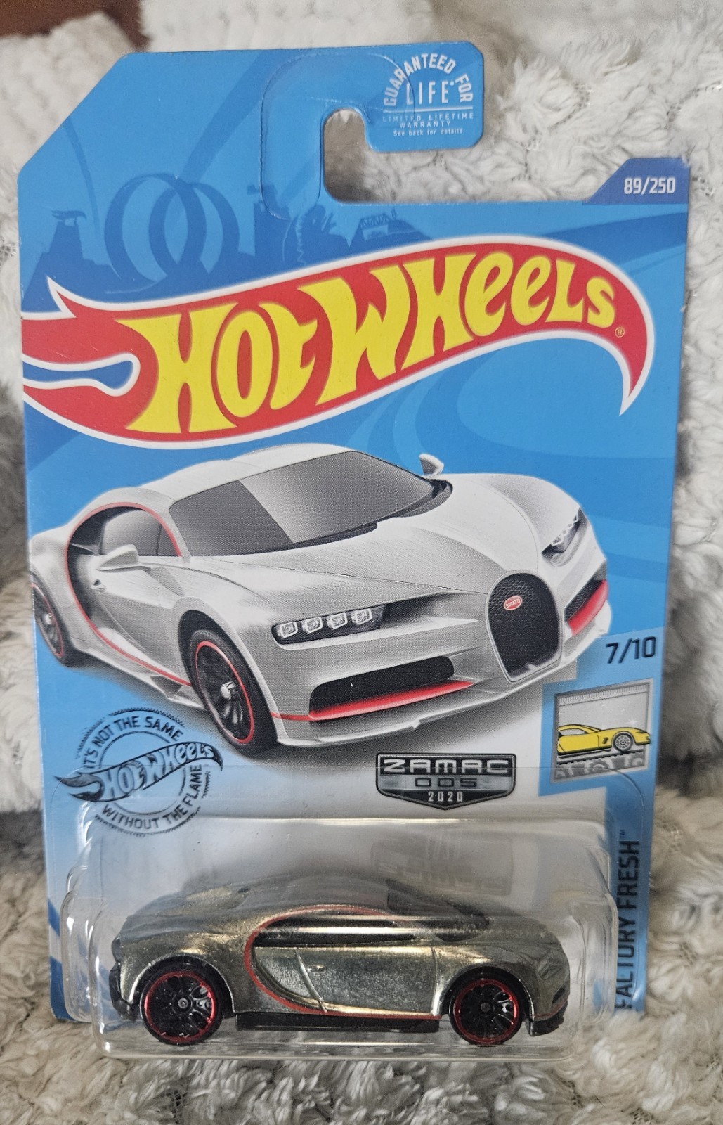 2020 Hot Wheels ‘16 Bugatti Chiron #89 Factory Fresh Zamac #5 Rare Great Card🔥