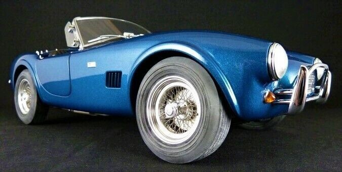 1:12 Race Car Custom Built Metal Body Model18Unique24Racer Racing Carousel Blue