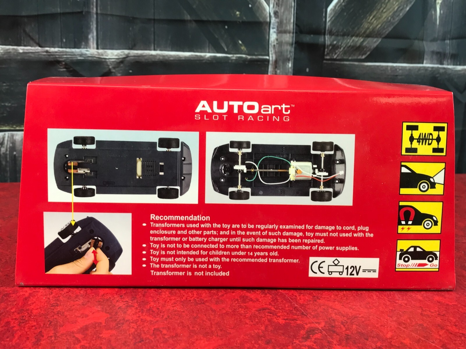 NEW IN BOX Diecast Car Autoart Slot Racing BLUE 2004 SUBARU IMPREZA WRC 1:24