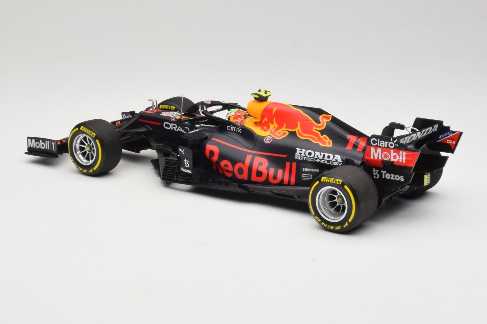 110211911 Red Bull Racing Honda RB16B #11 S. Perez Mexican GP 2021 Minichamps 1/