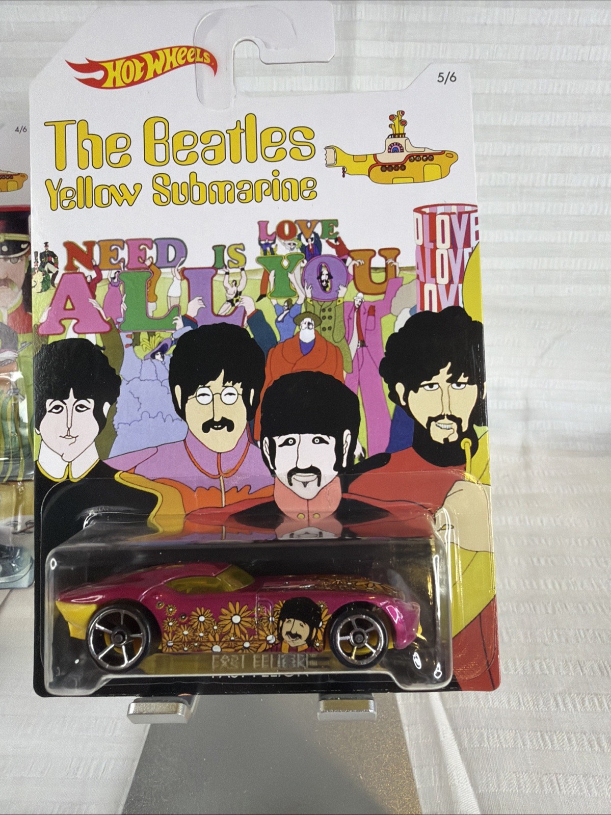Hot Wheels 50th Anniversary The Beatles Yellow Submarine Full Set Of 6