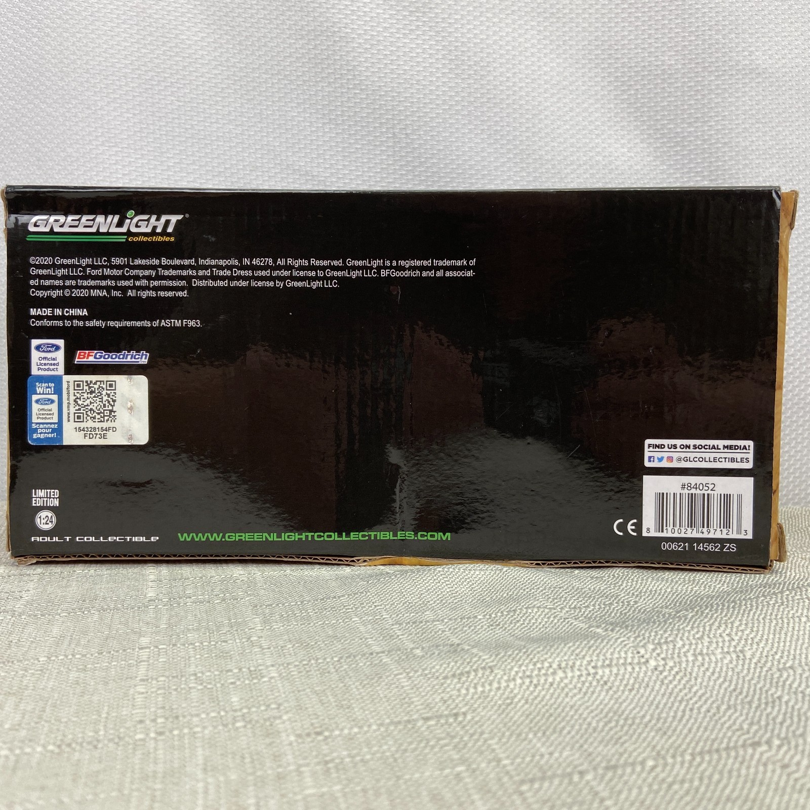 Last Of The V8 Interceptors 1973 Ford Falcon Mad Max (Weathered) Greenlight 1/24