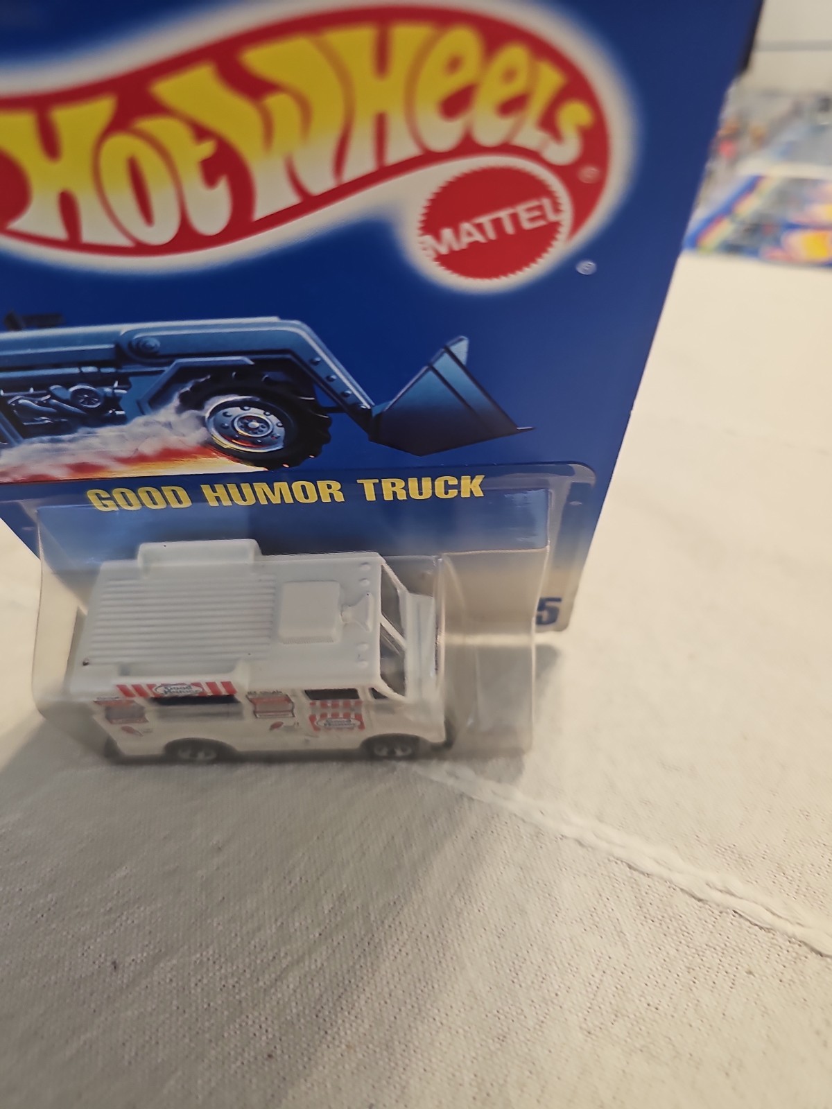1992 Hot Wheels GOOD HUMOR TRUCK No. 5904 Collector No. 5