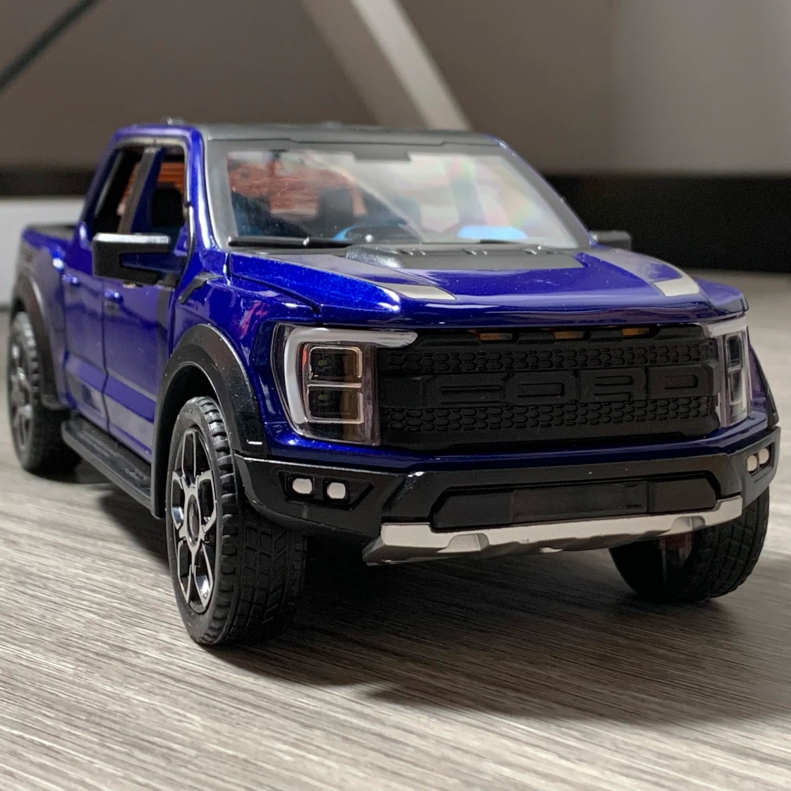 1:20 Ford Raptor F150 Alloy Diecast Pickup Truck Toy Car Light Sound
