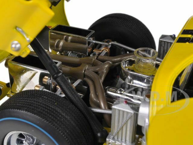1966 FORD GT-40 MK II #8 YELLOW 1/18 DIECAST MODEL CAR SHELBY COLLECTIBLES SC417