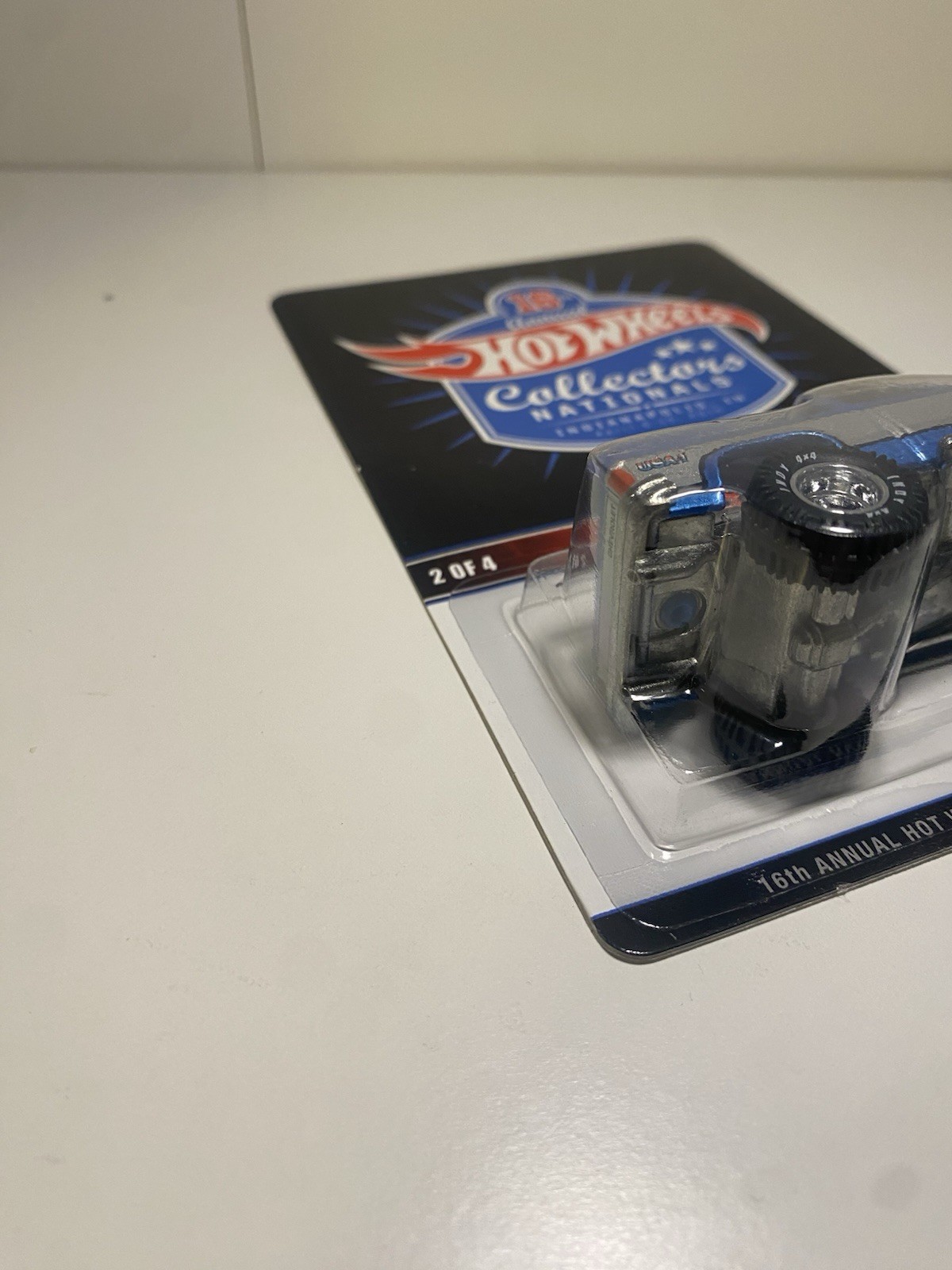 Hot Wheels 16th Annual Collectors Nationals 83 Chevy Silverado 4×4 # 0035/2000
