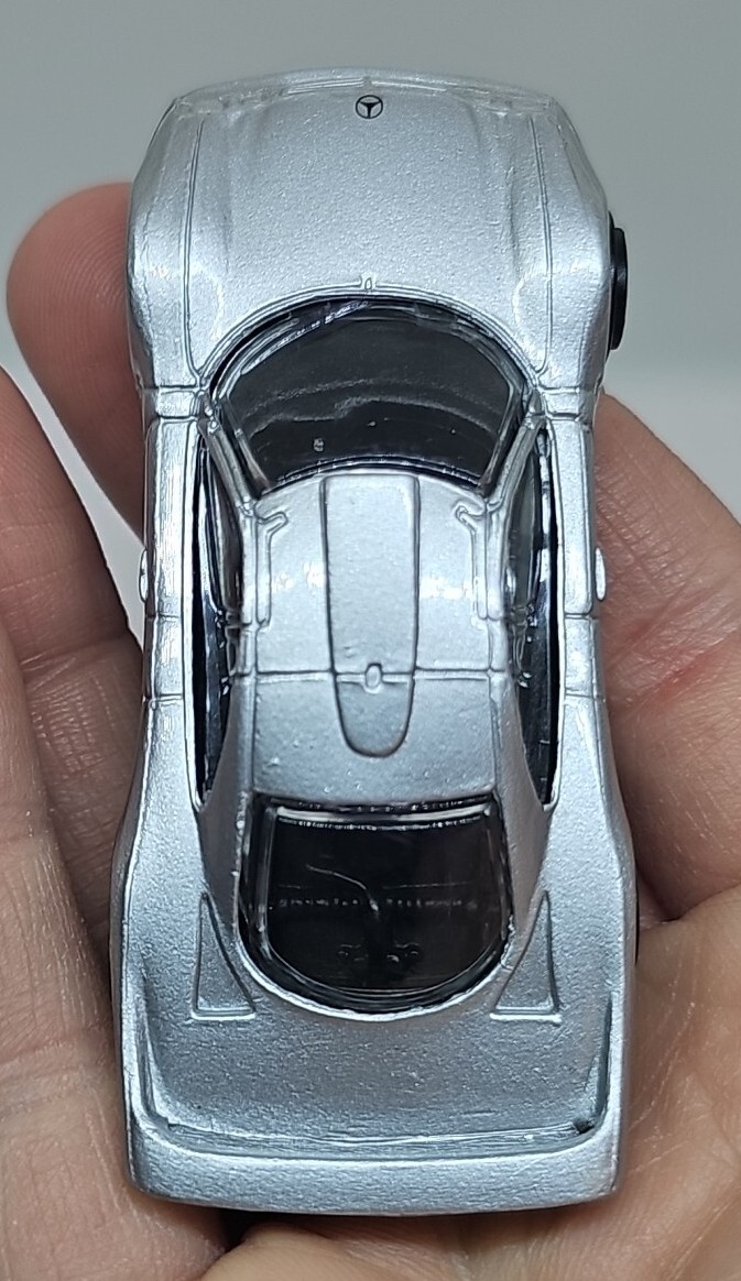 Maisto Mercedes Benz CLK-GTR Street Version Silver 1:64 *Loose EUC C118