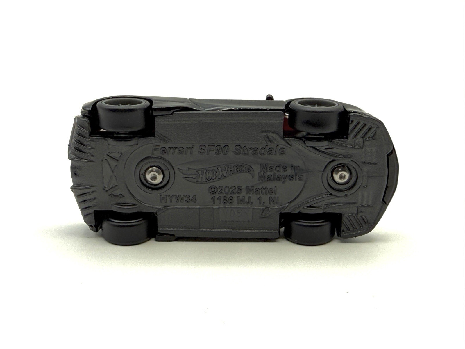 2026 Hot Wheels Ferrari SF90 Stradale #41 (black) SUPER CUSTOM WHEEL SWAP by AEB
