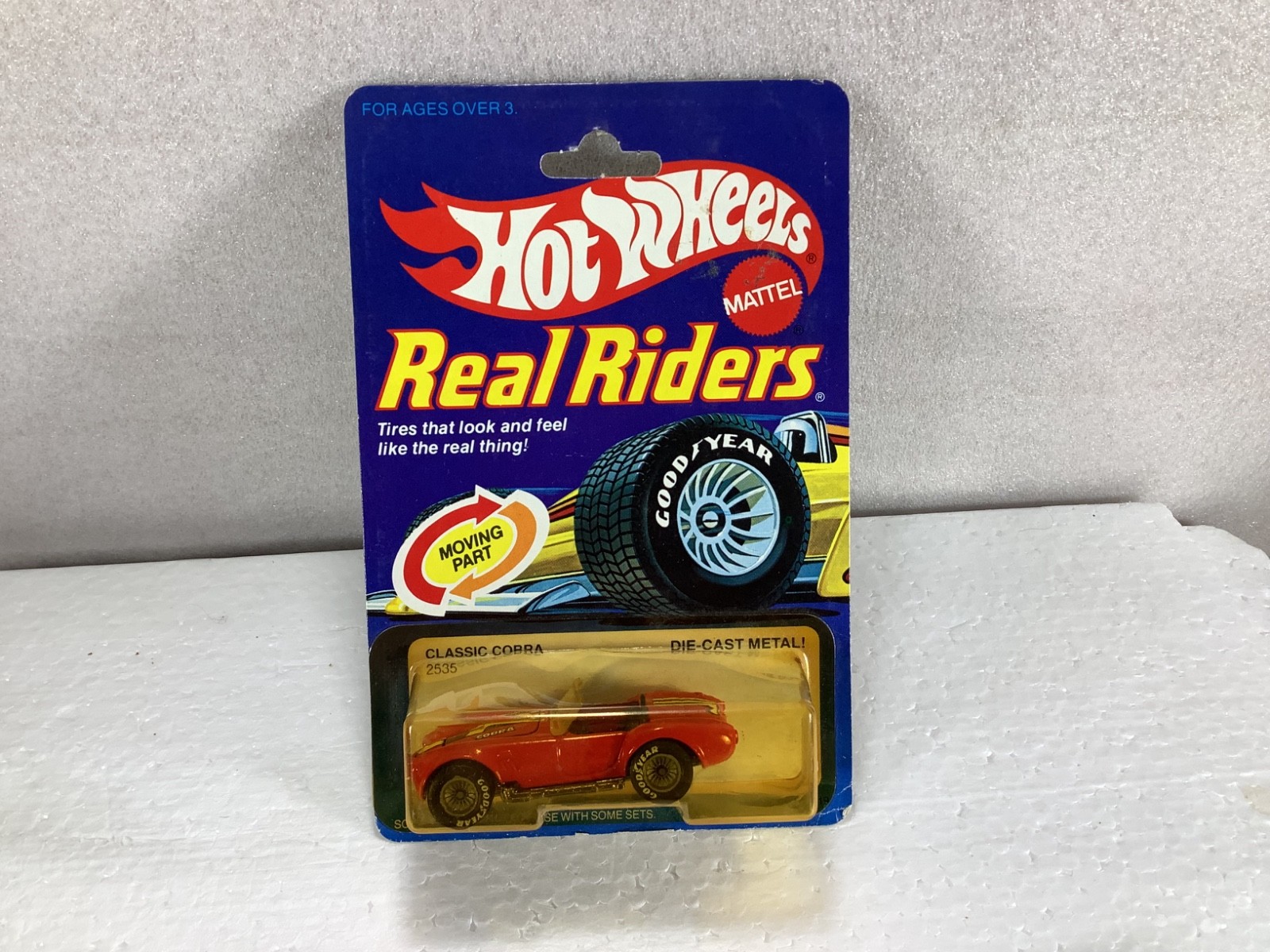 Vintage 1982 Hot Wheels Real Riders Classic Shelby Cobra #2535 ON CARD AMAZING