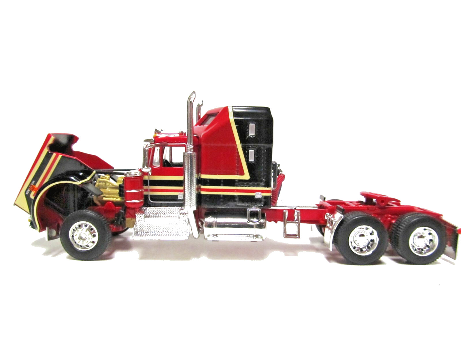 DCP, FIRST GEAR 1/64 SCALE W-900A KENWORTH AERODYNE, RED & BLACK, TAN STRIPE