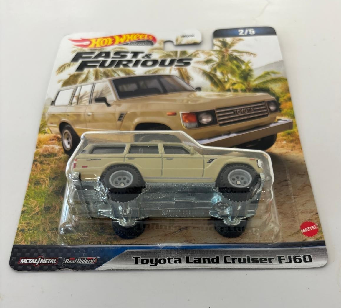 NEW Hot Wheels Fast & Furious Toyota Land Cruiser FJ60 1/64 NRFB 2/5