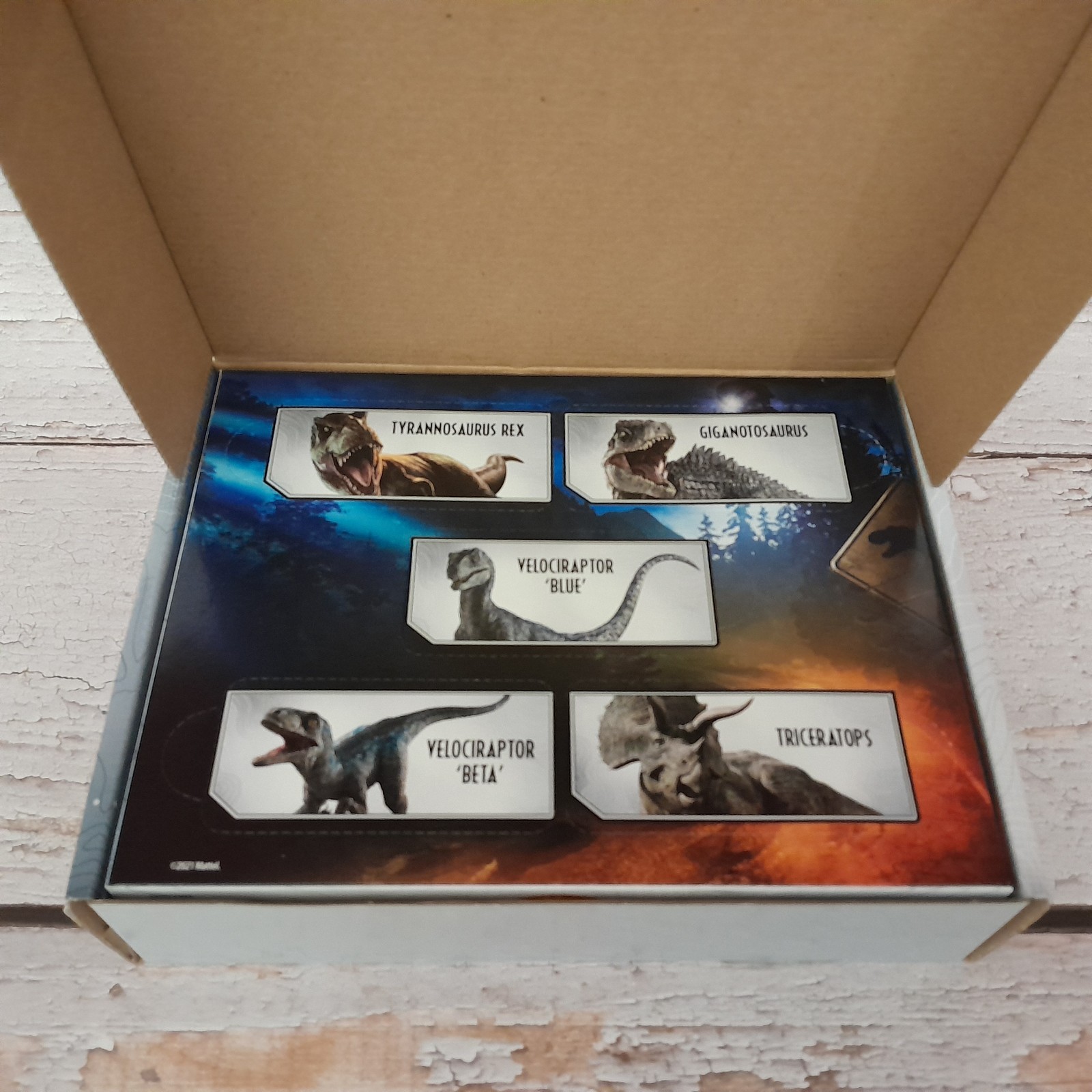 Hot Wheels Jurassic World Dominion 1:64 Diecast Character Car Set 2022