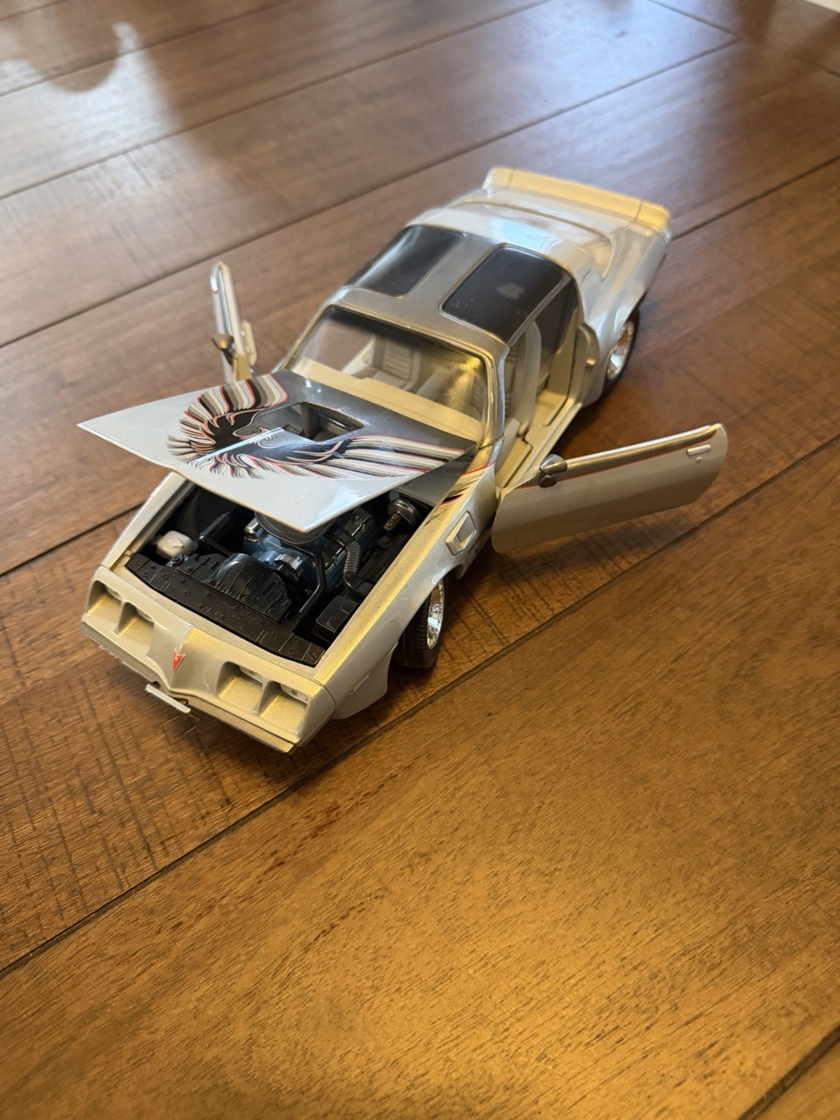 1979 Pontiac Firebird Trans Am 1:18th Scale Diecast Model Car