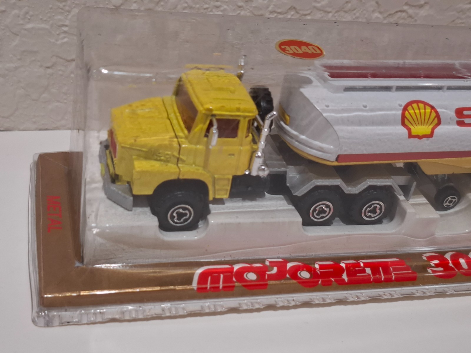 VINTAGE MAJORETTE 3000 SHELL PETROL TANKER SCANIA MADE IN FRANCE