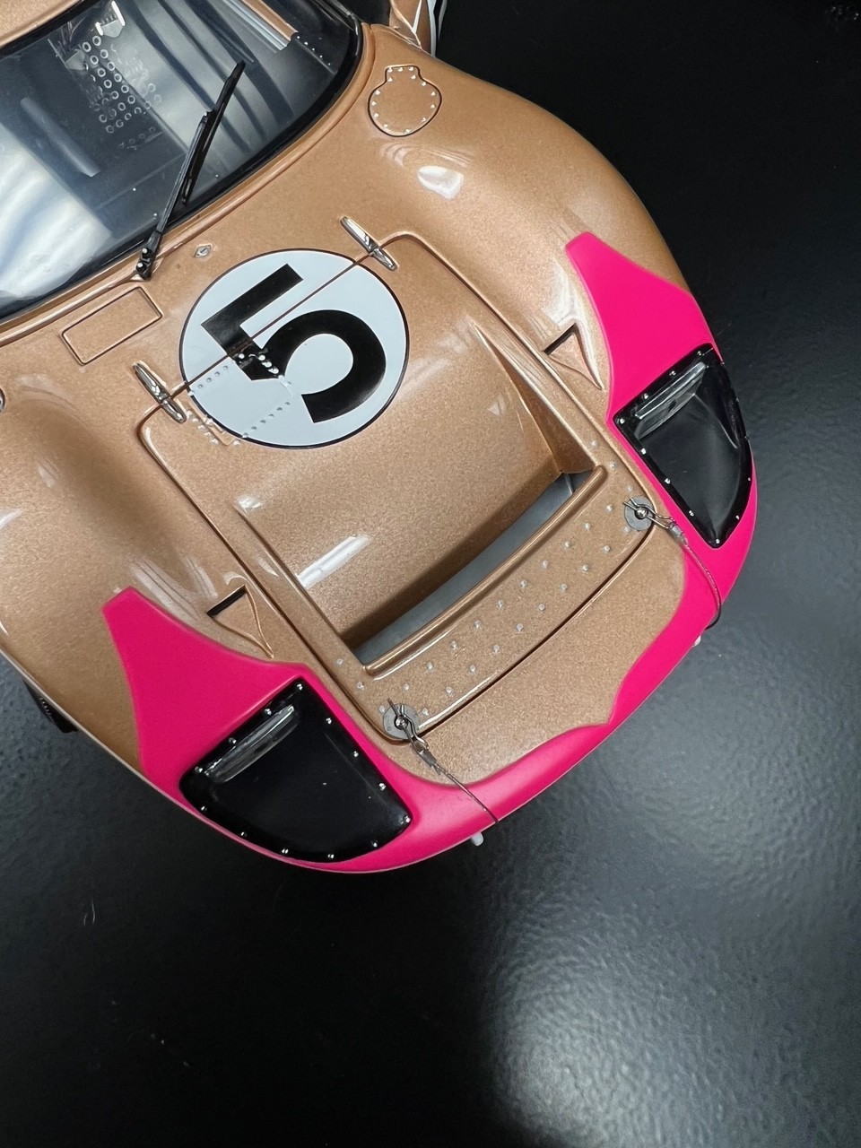 Exoto | 1:18 | SHIPPING DAMAGED | 1966 Ford GT40 Mk II | 3rd Le Mans