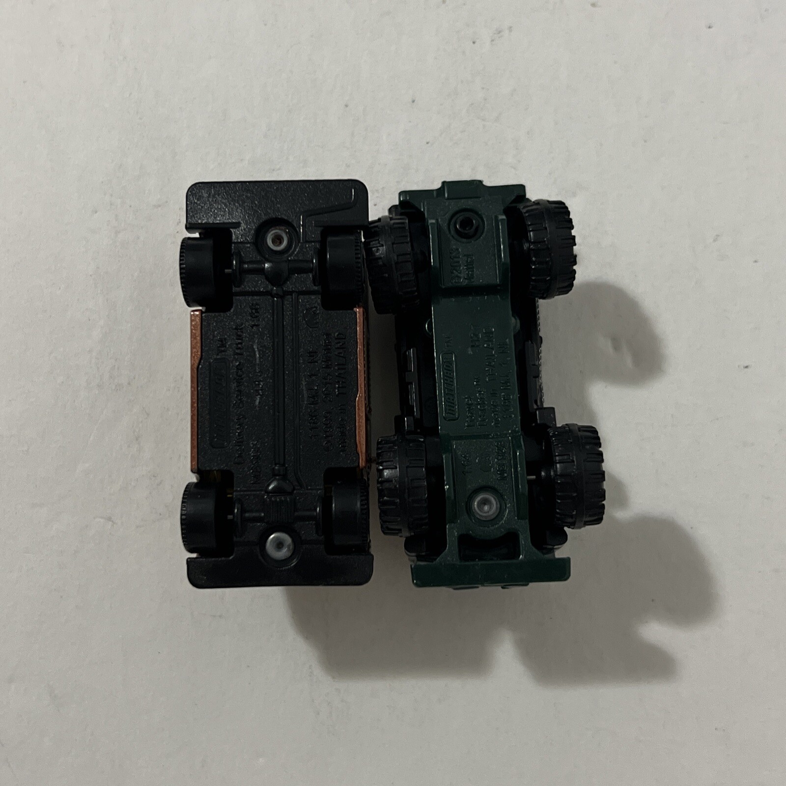 Matchbox Cars Lot Of 5 Trucks 1:64 – Travel Tracker, Pop Art, School Bus & More