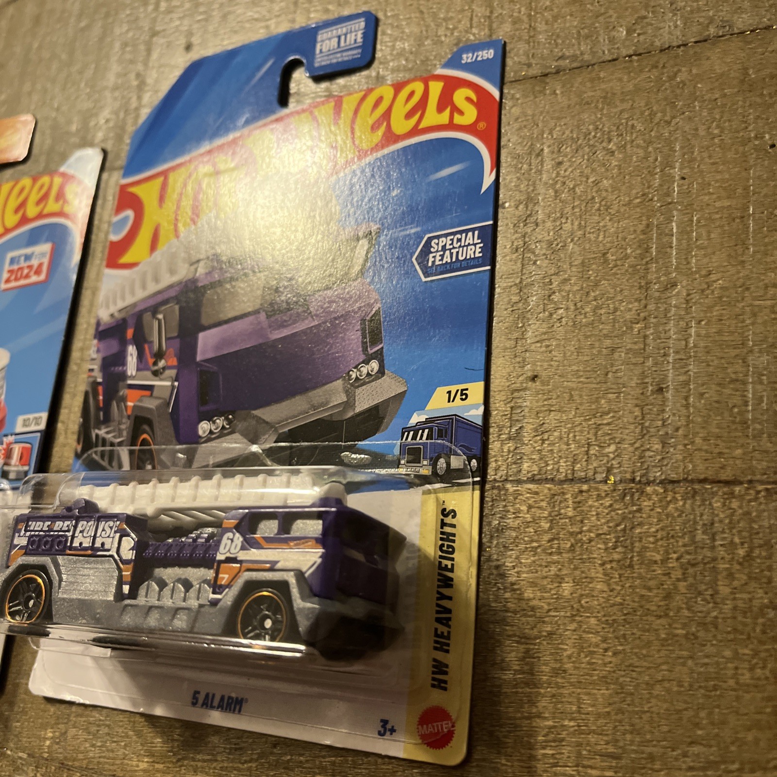 Hot Wheels HW First Response Rapid Pulse White Lot Of 2 Purple 5 Alarm New
