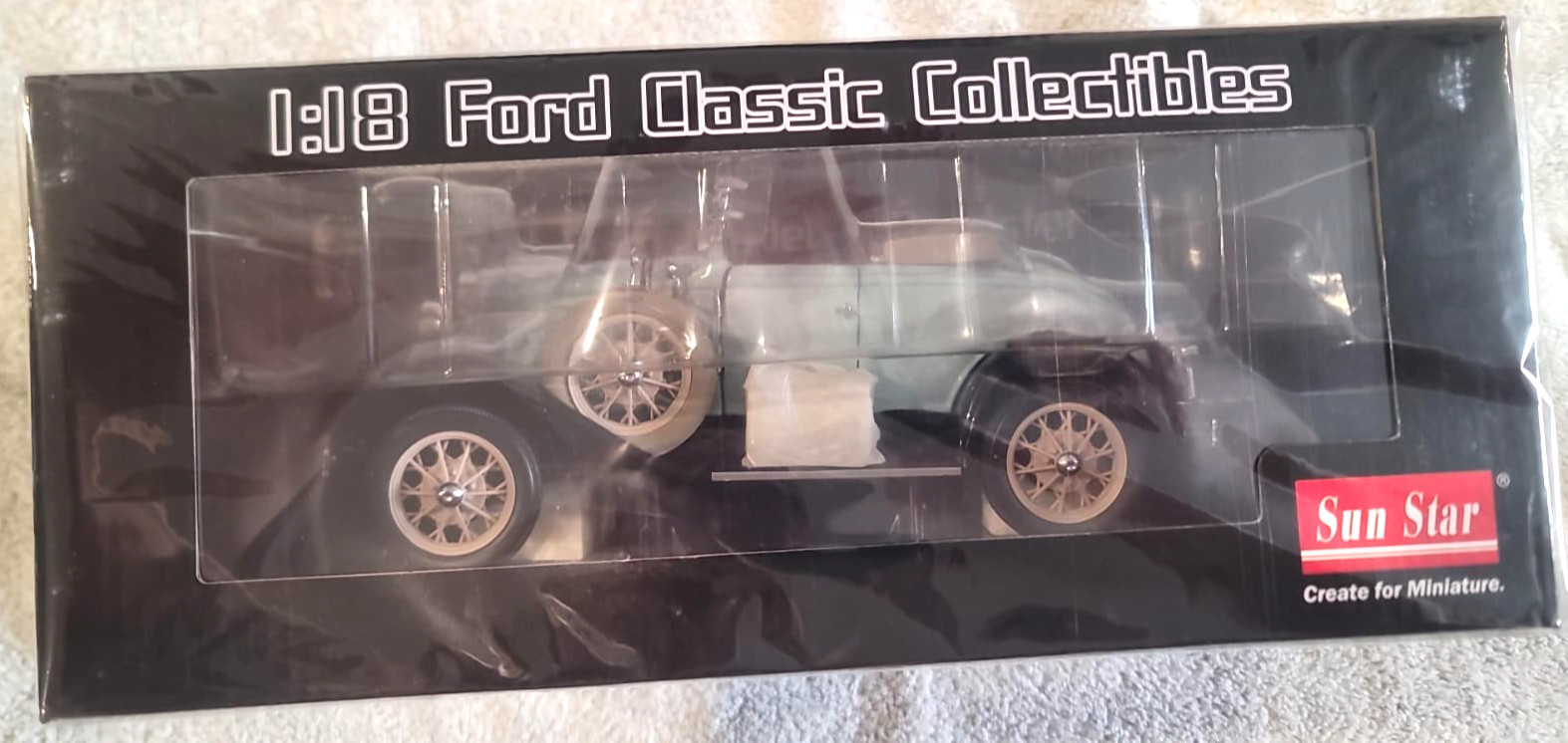1931 Ford Model A Roadster,Powder Blue Sun Star 6126 1/18 scale Diecast Model