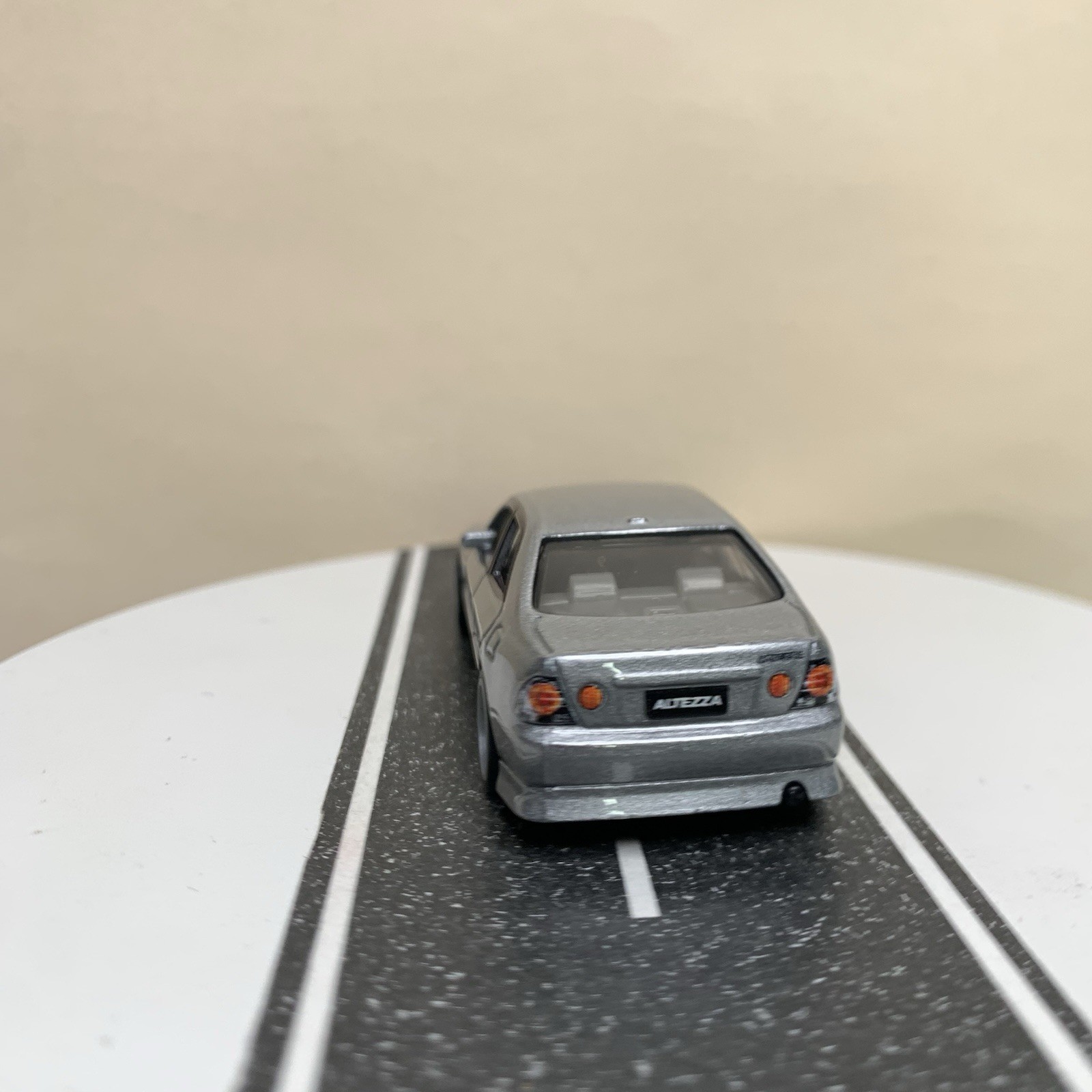 Hot Wheels Premium Modern Classics ’98 Toyota Altezza Lexus IS300 Silver 1:64 NM