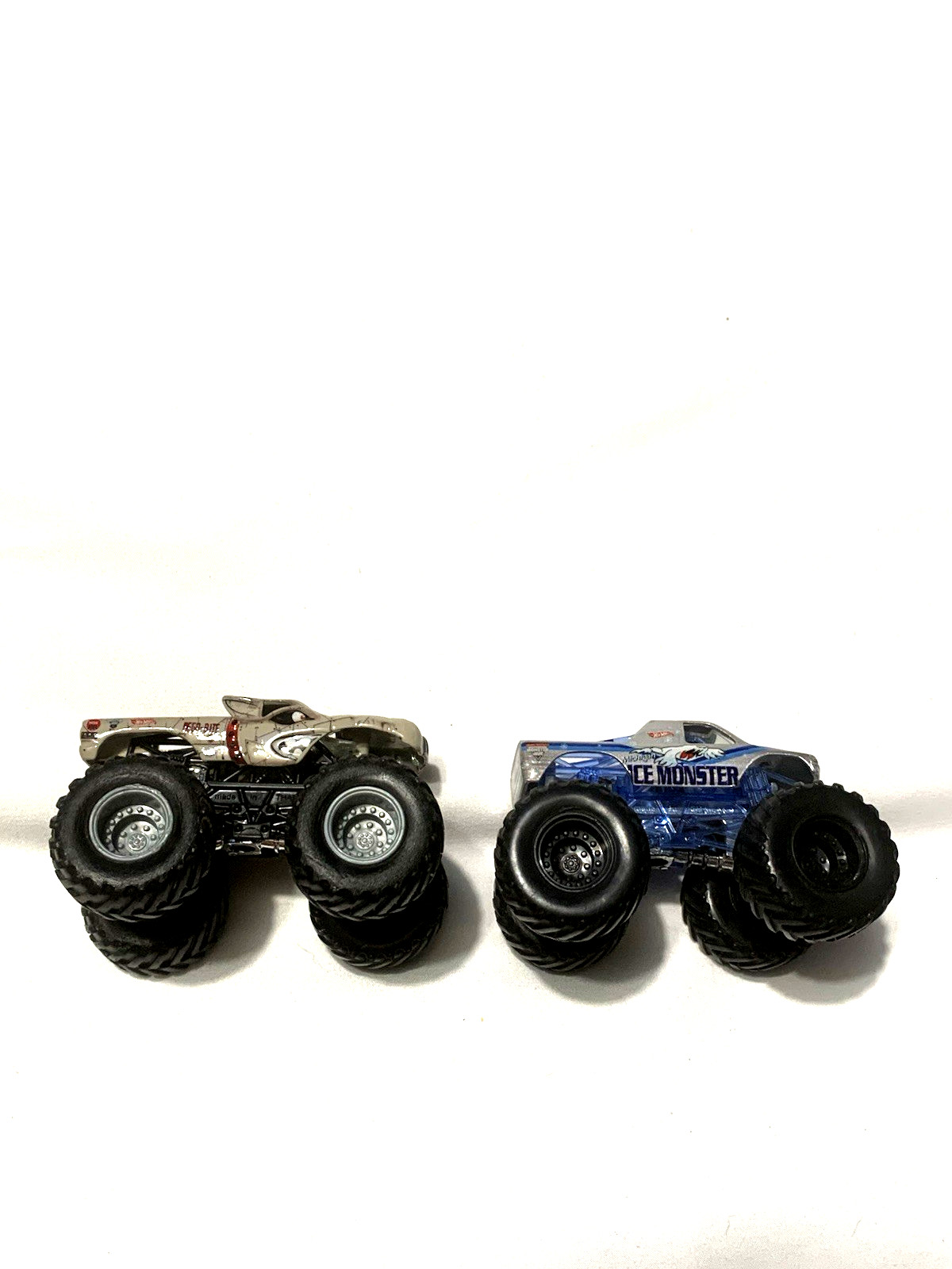 Lot of 65 Mixed Brands Hot Wheels Loose Cars From Various Years and Models