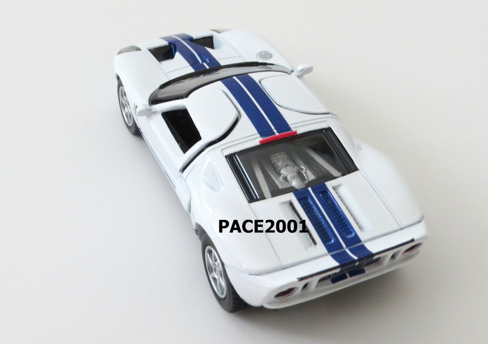 Set of 4 Kinsmart 1/36 Scale 2006 Ford GT with Pullback Action