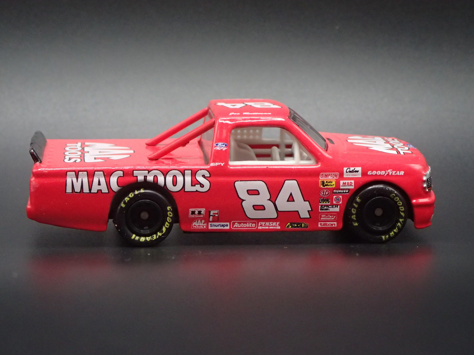 1995 95 FORD F150 #84 JOE RUTTMAN MAC TOOLS NASCAR TRUCK 1:64 DIECAST CAR