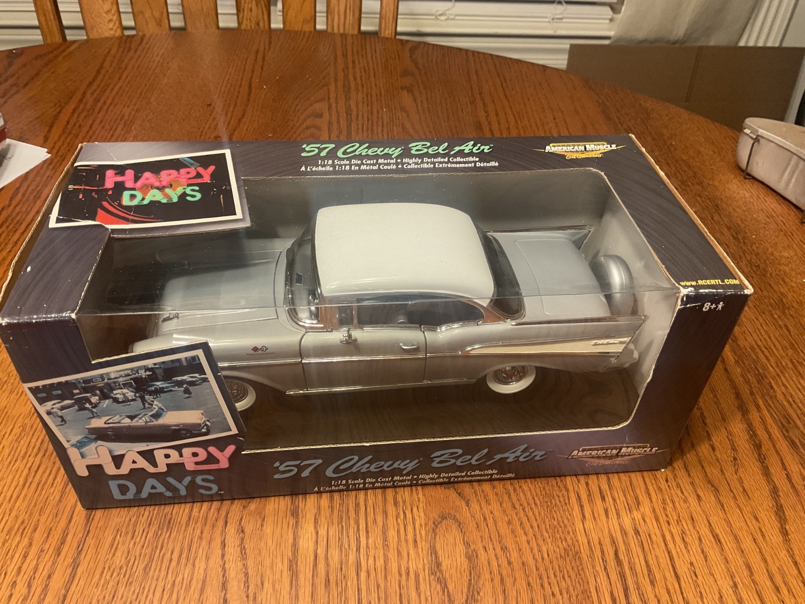 1957 Chevy Bel Air Hardtop HAPPY DAYS American Muscle 1:18