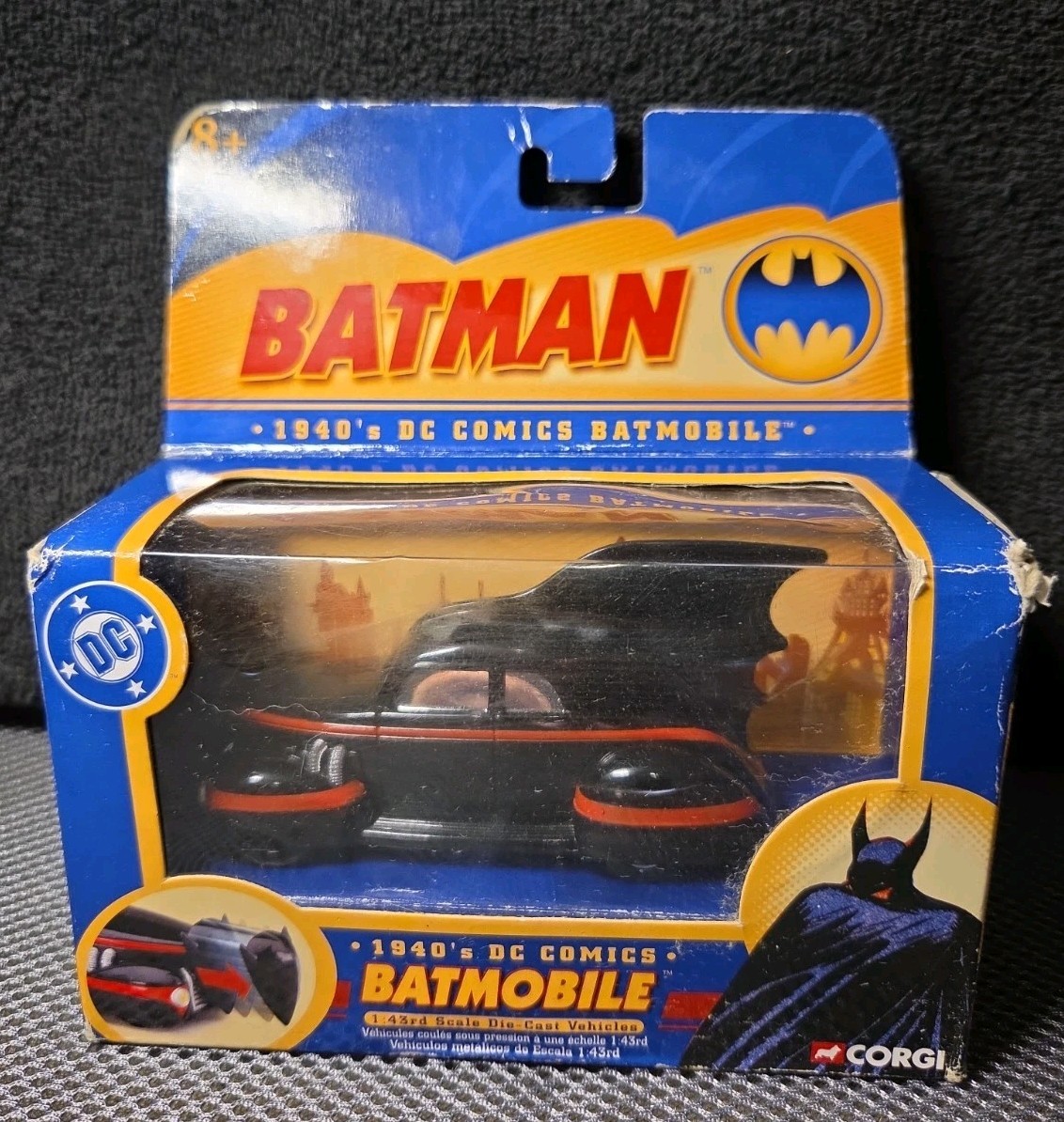 CORGI Batman 1940’s DC Comics Batmobile 1:43 Scale Die Cast Rare 2004