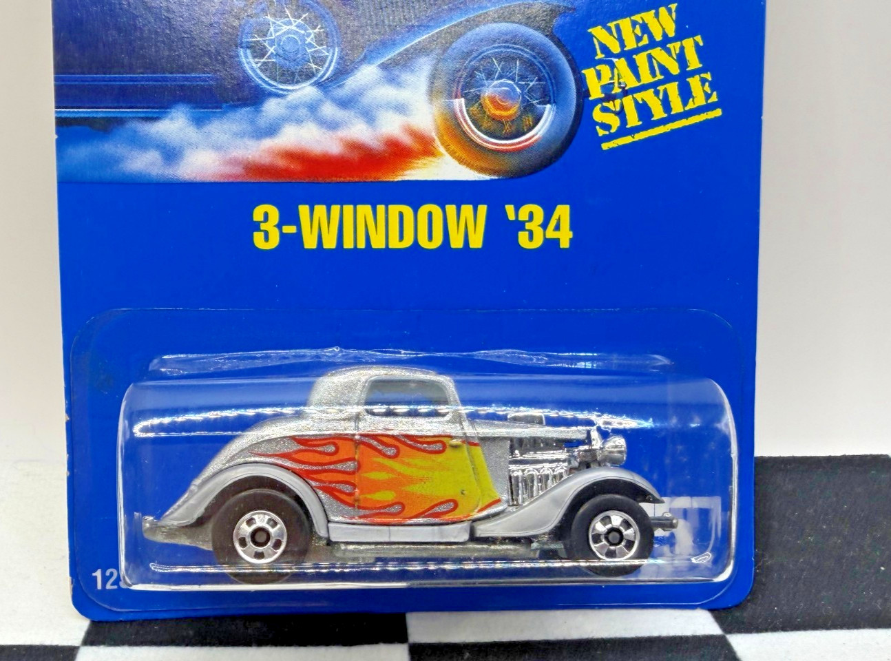 HOT WHEELS 3-WINDOW ’34 COLLECTOR NO. 257 LARGE REAR WHEELS