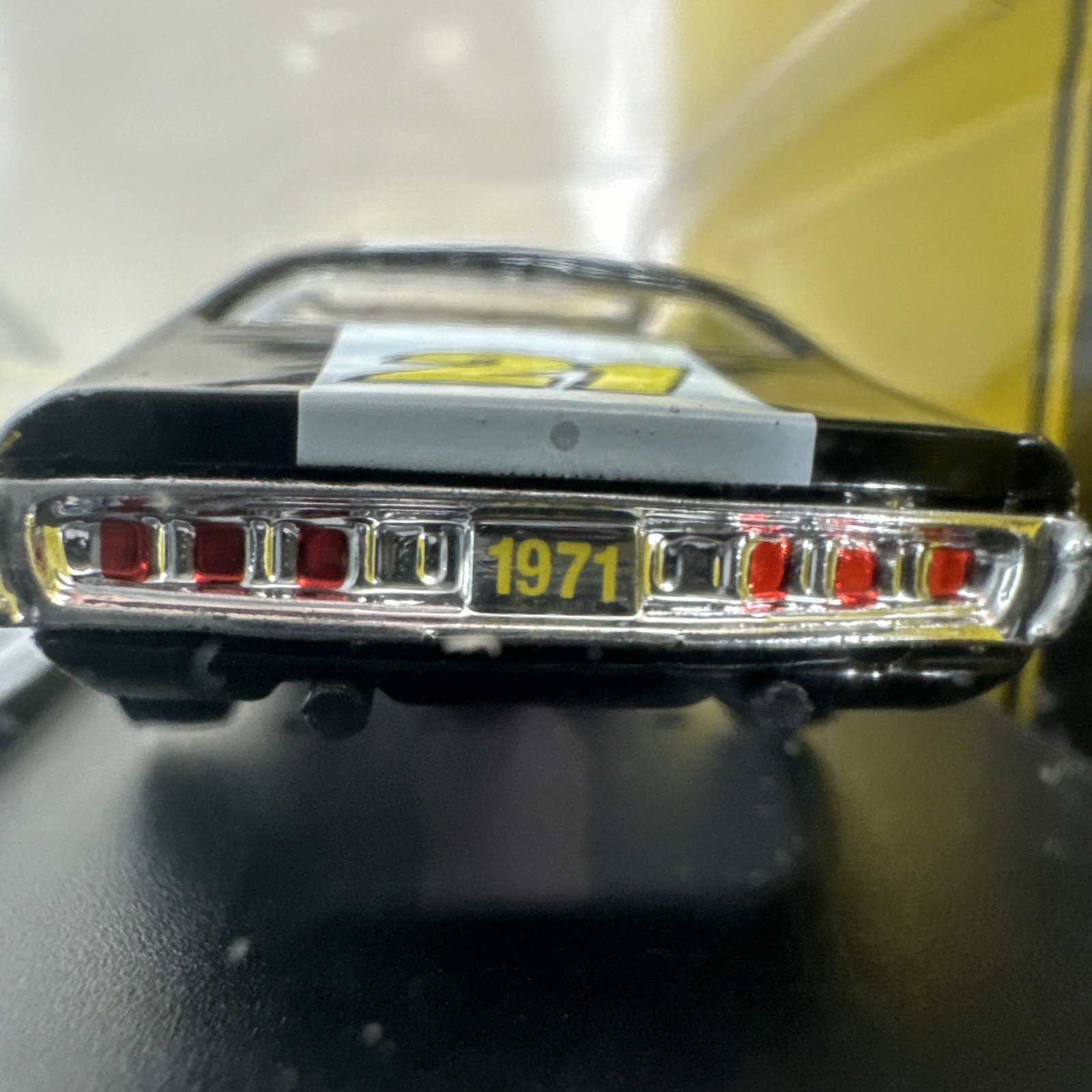 1971 Dodge Charger R/T HEMI M2 Machines R129 25-14 New in Package Muscle Car