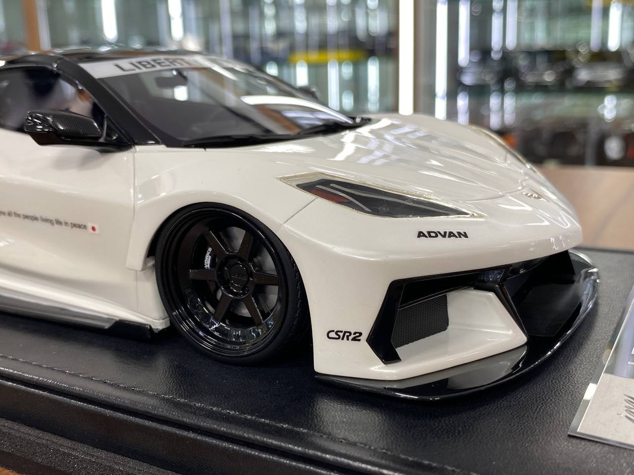 Chevrolet Corvette C8 LBWK IVY Merit White Ltd 99 [1/18 Resin]