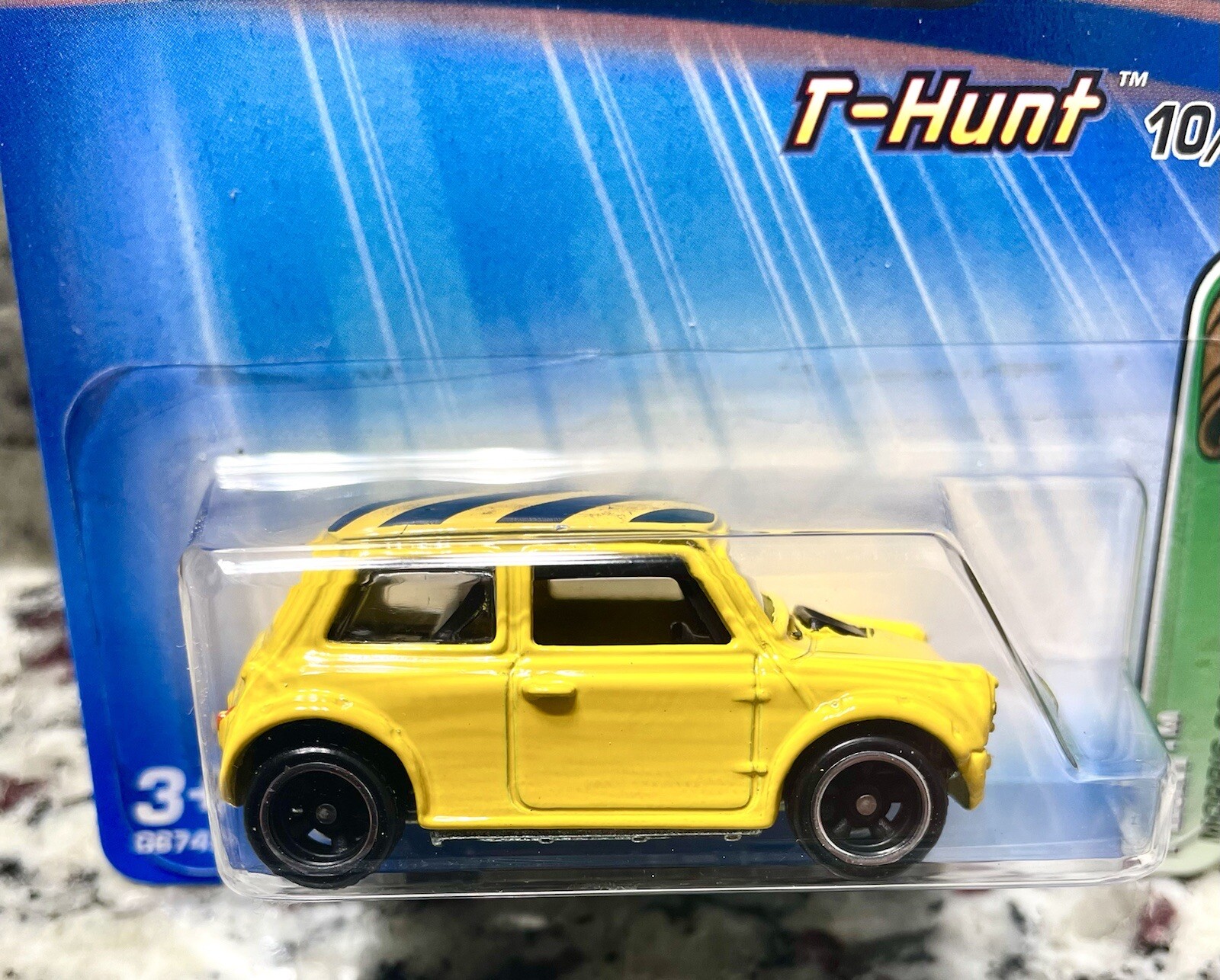 2005 Hot Wheels “Variation” Treasure Hunt Morris Cooper No Chrome On Wheel Wells