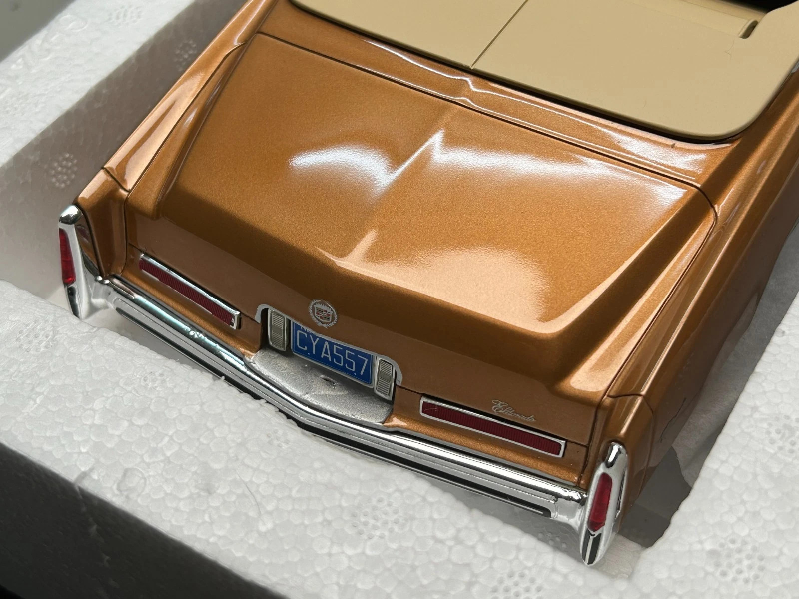 Bos 1/18 1976 Cadillac Eldorado Convertible Bronze Metallic Resin Car Model New
