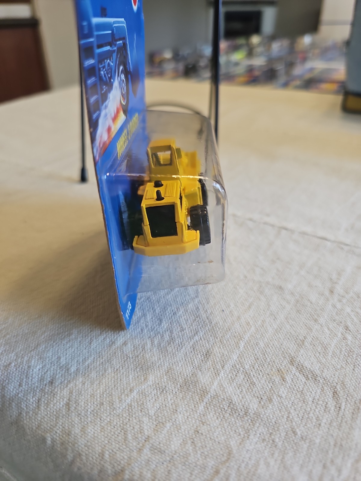 1992 Hot Wheels WHEEL LOADER No. 1173. Collector # 3
