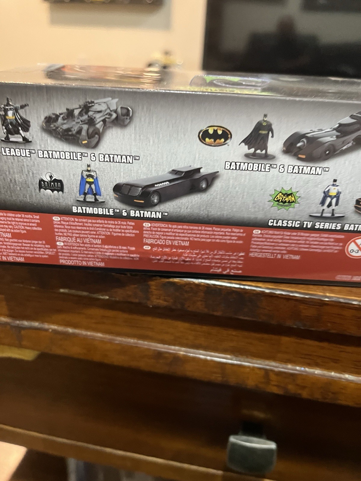 1:43 Jada Tv Series Batman Car New In Box