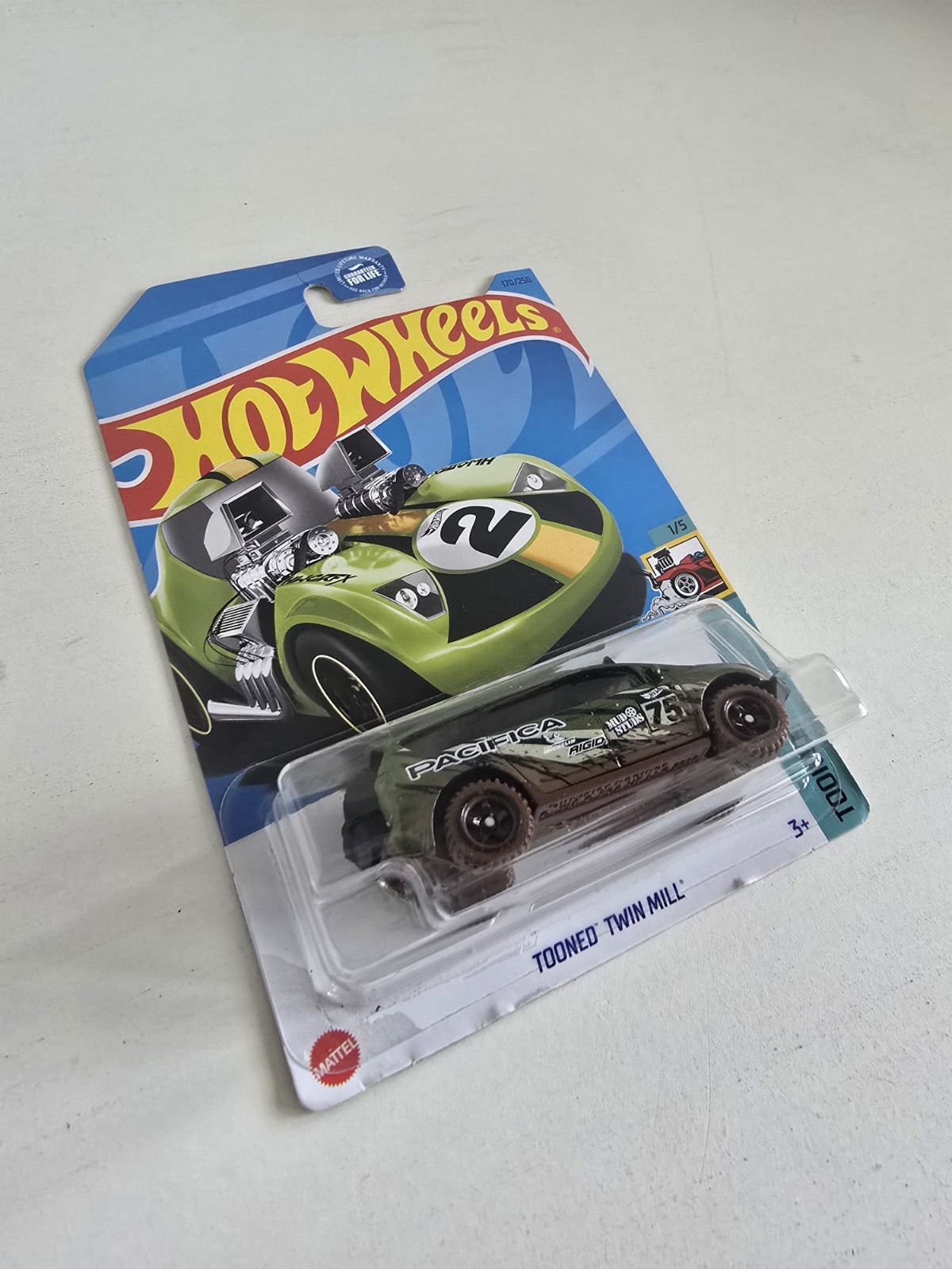 Hot Wheels Error Tooned Twin Mill Card Chrysler Pacifica Car SEALED W/ Protector