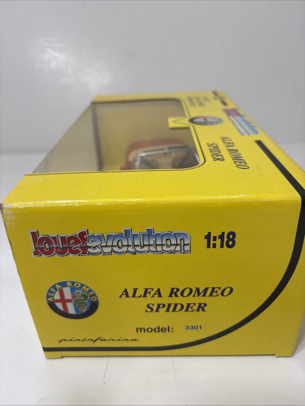 1:18 Alfa Romeo Spider 1.0 Red Jouef Evolution #3301 Diecast Car Italy