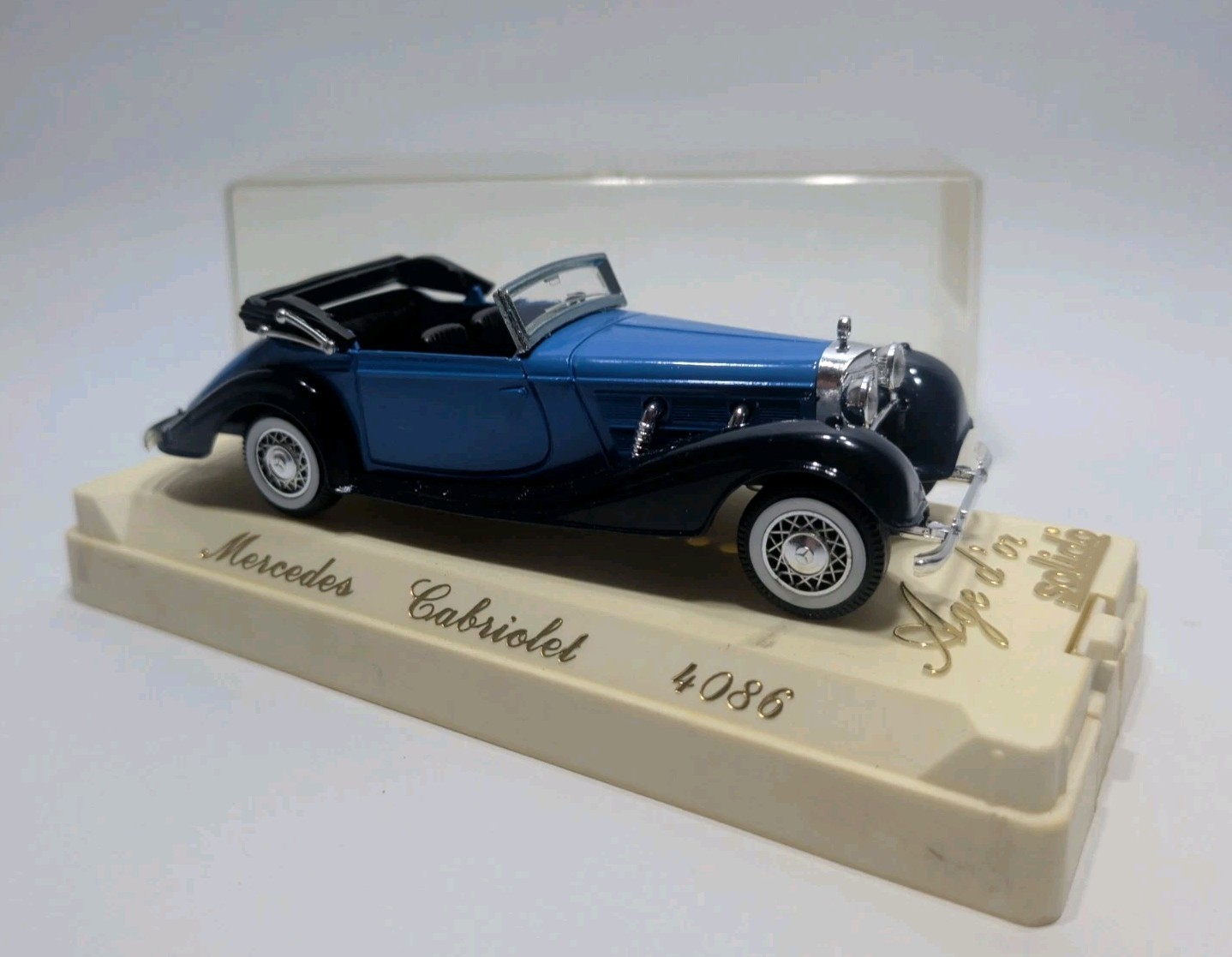 Solido 1939 Mercedes 540K Cabriolet 1:43 Diecast Model #4086