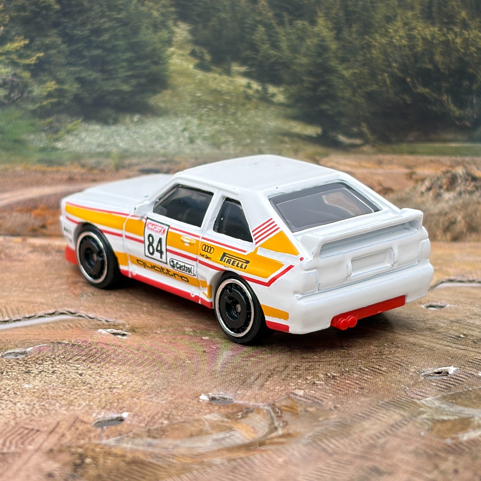 Hot Wheels ’84 Audi Sport Quattro White 1:64 LOOSE Diecast Car