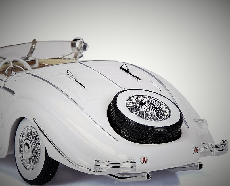 Mercedes Benz Classic Car Chopped Vintage Concept1:18Custom Built24Metal Body12