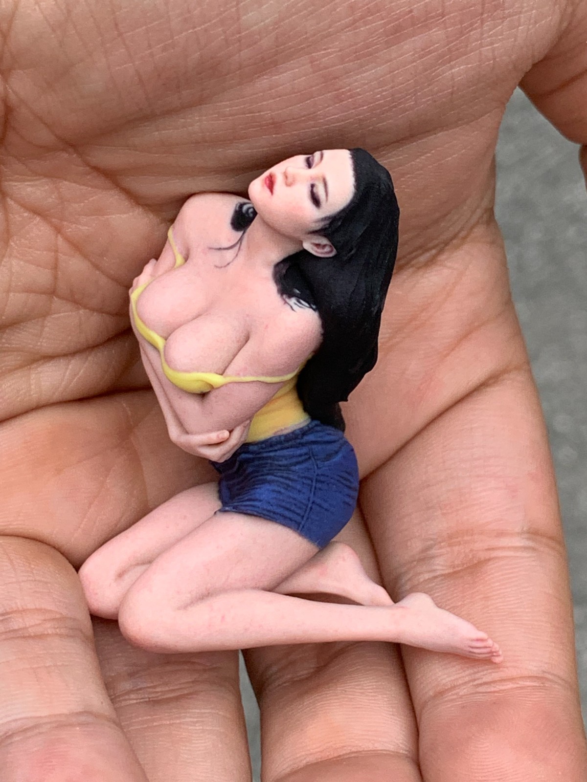 1/12 1/16 1/18 Miniature Sexy Thinking Beauty Girl Scene Props Figure For Cars