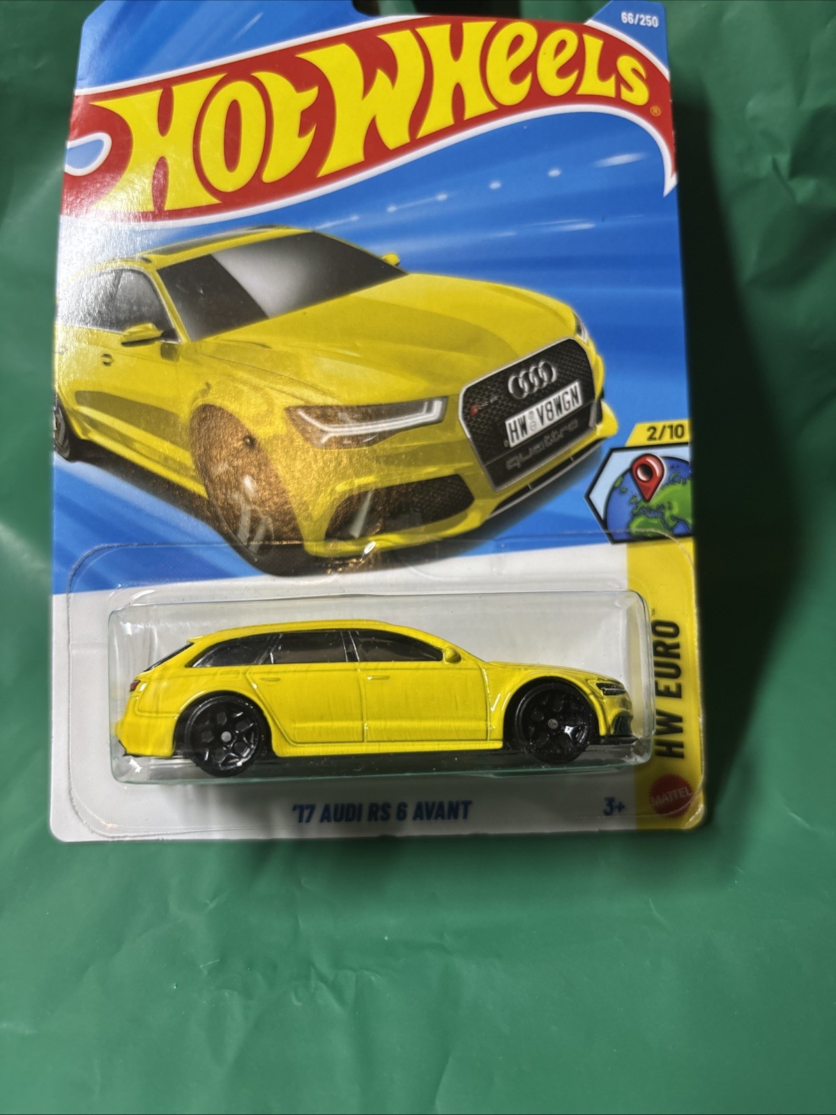 Hot Wheels ’17 Audi RS 6 Avant #66 HW Euro 2/10 Yellow New