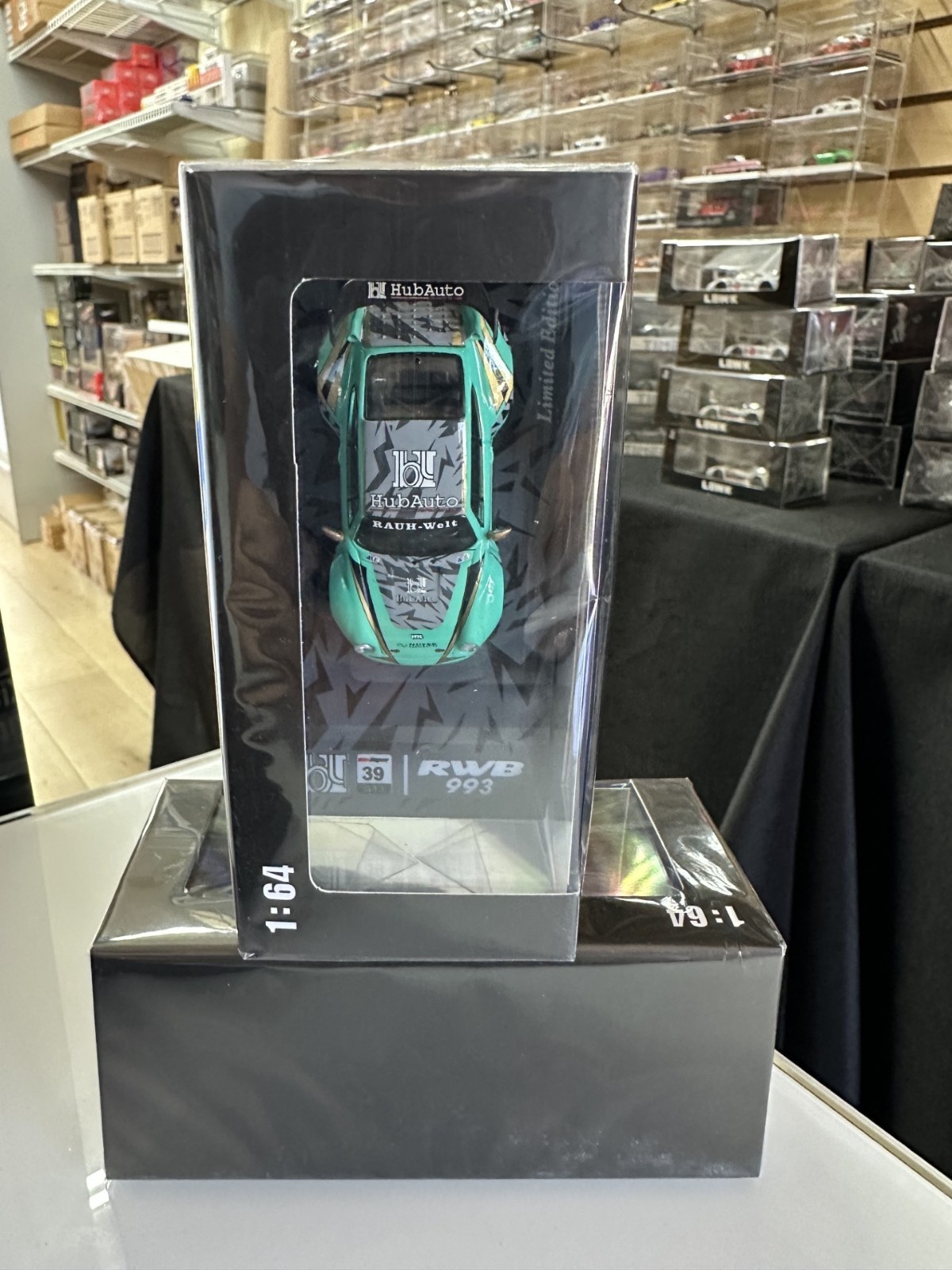 PORSCHE RWB 993 SICHUAN PEPPER LIVERY GREEN 1/64 DIECAST CAR MODEL BY MOTOKIT MK