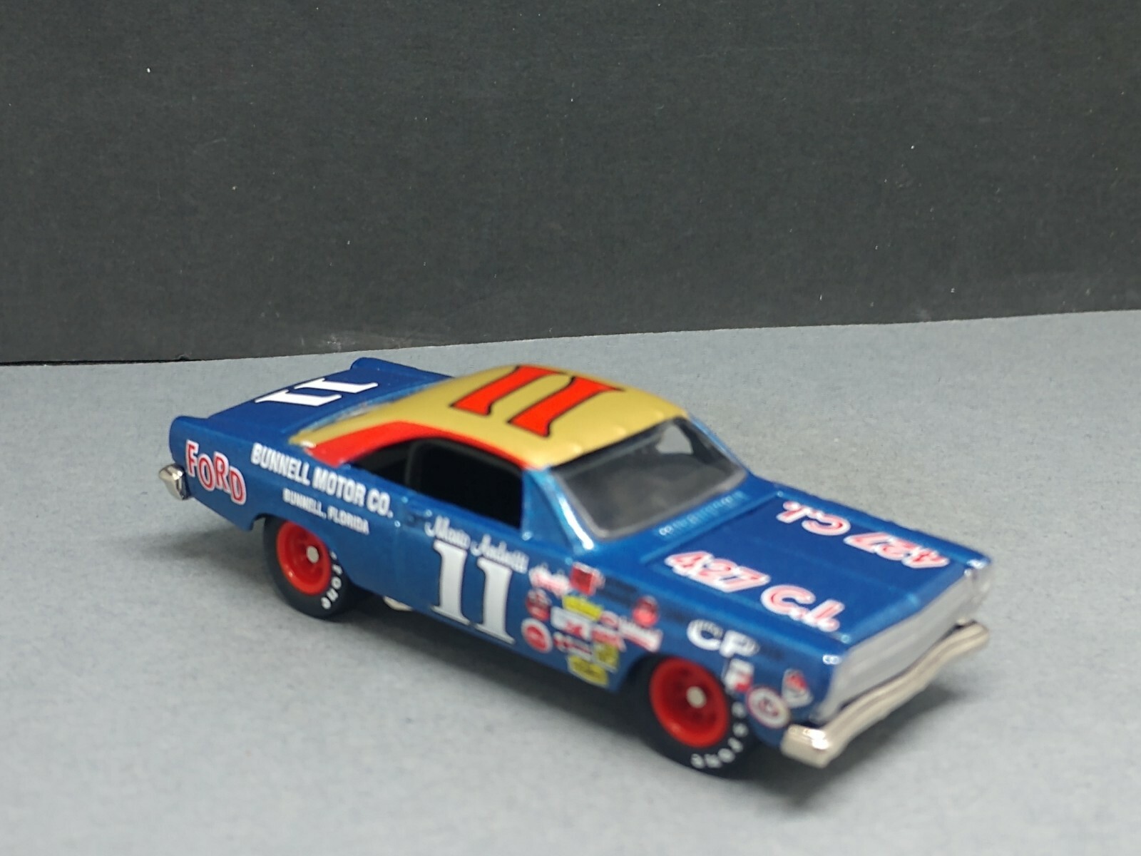 Nascar Legend Mario Andretti ’67 Ford Fairlane Limited Ed. Collectible 1/64 #11