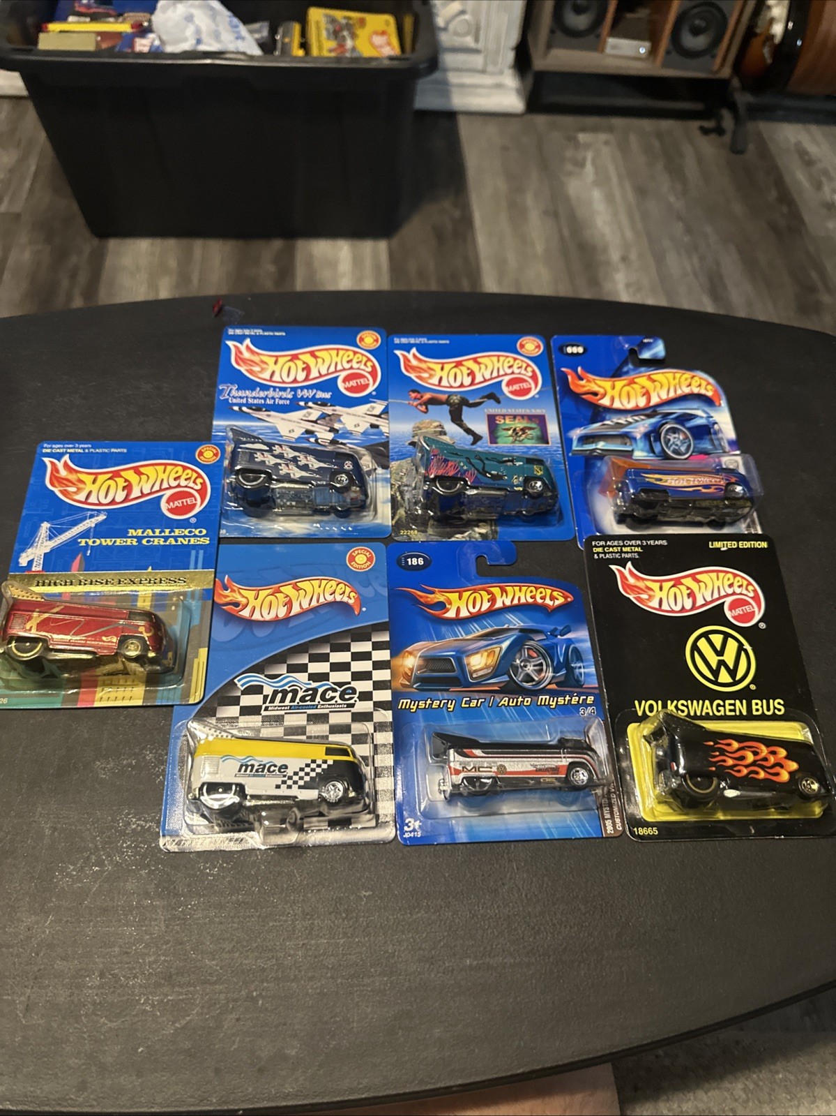 Mattel Hot Wheels 1996 Mod Bod Series Complete 4- car set in Protech Case