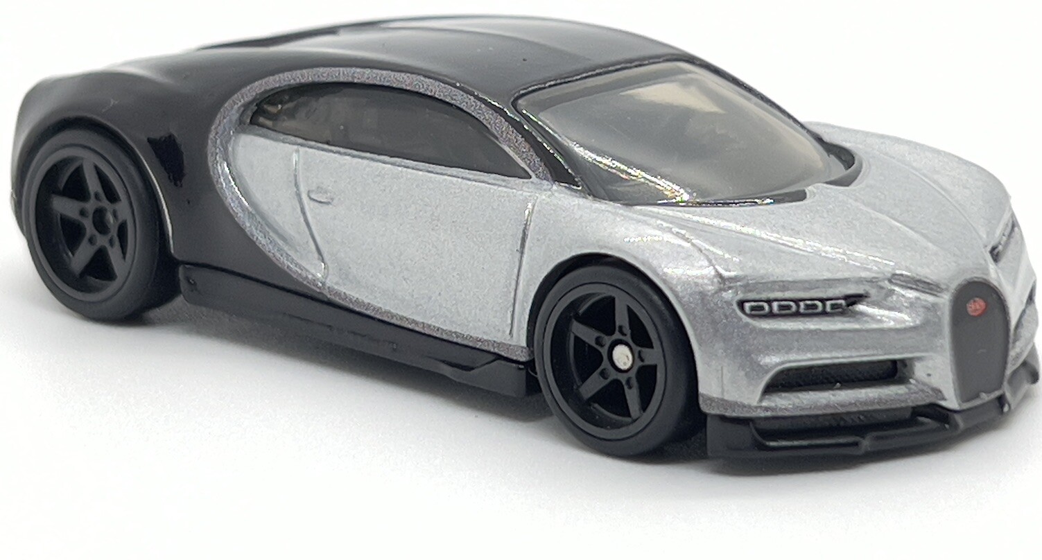 HOT WHEELS BUGATTI CHIRON CAR CULTURE PREMIUM LOOSE