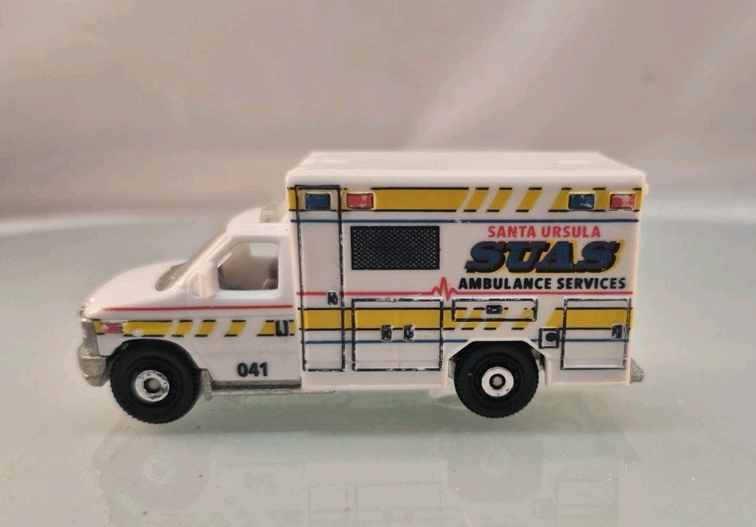 Ford E-350 Ambulance MBX Heroic Rescue & EMT 5-Pack “SUAS” White – 2015